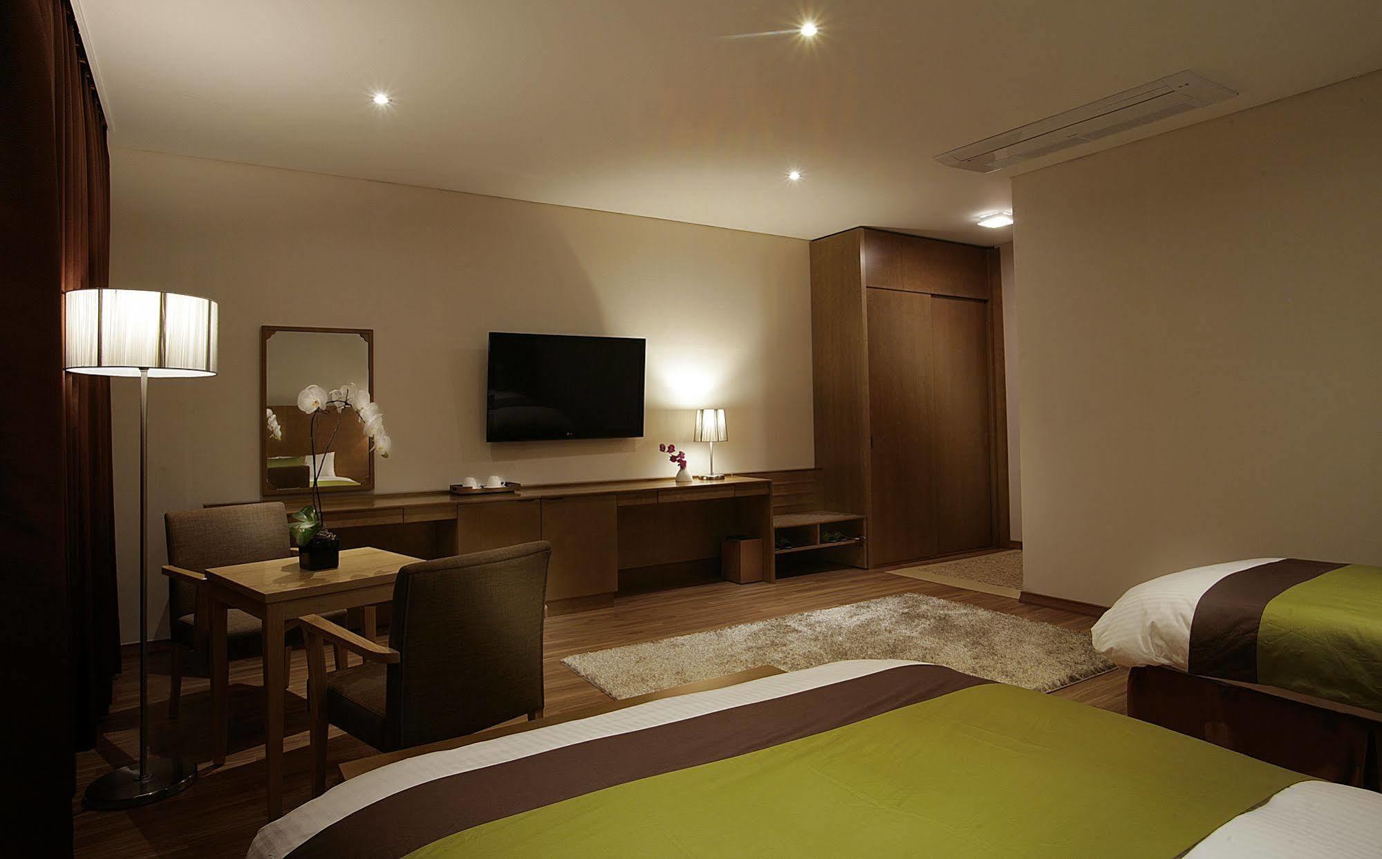 Y Ocean Hotel 丽水市 外观 照片